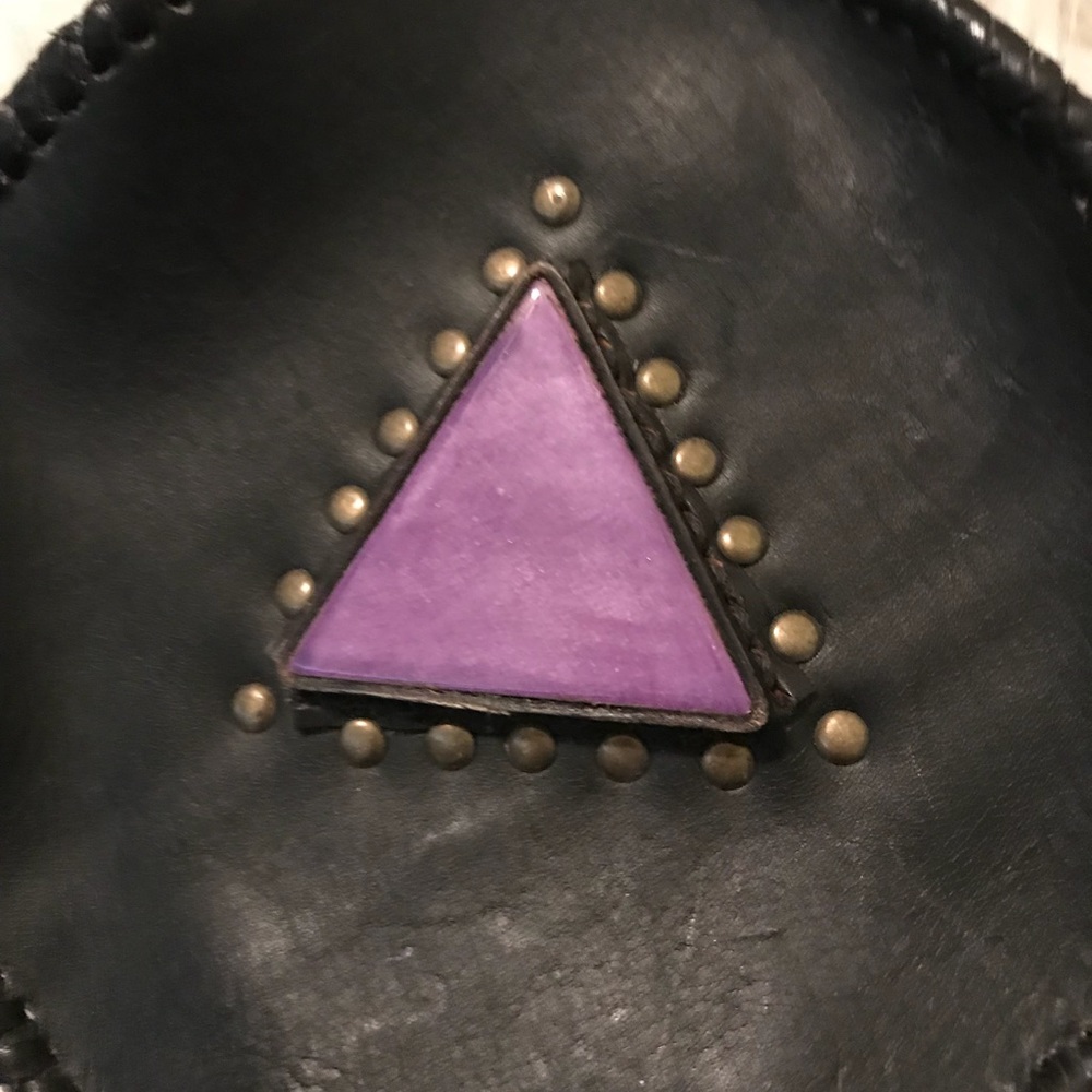 Round crossbody - Picture 3 of 4